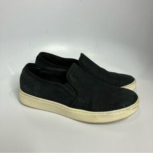 Sofft textured black leather slip on sneakers size 9